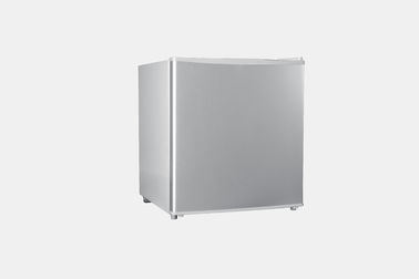 China refrigerador de la despensa de la sobremesa 45L, energía integrada Leve del refrigerador A++ de Undercounter proveedor